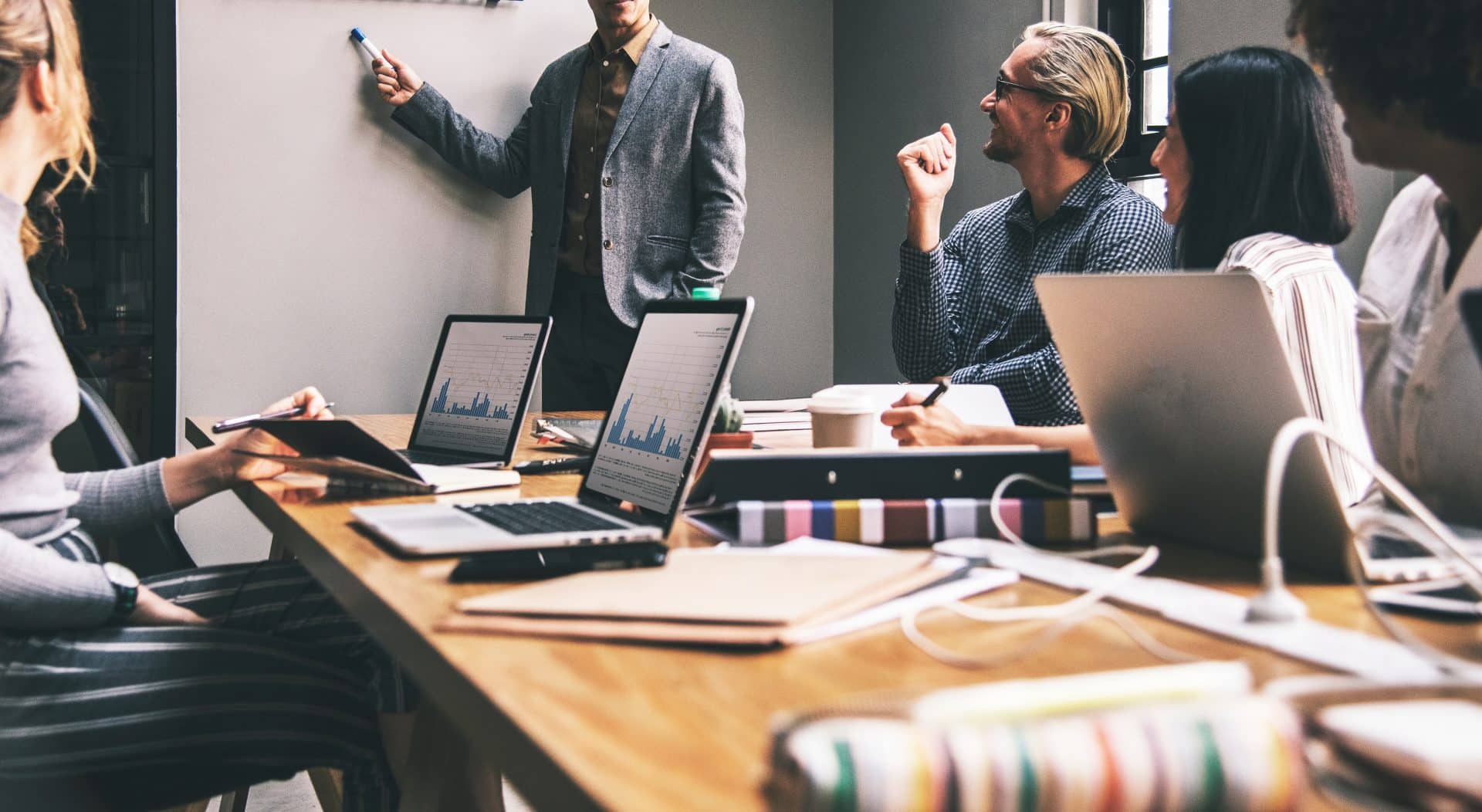 Behind The Scenes Of Instapage’s Million-Dollar B2B Content Marketing Strategy